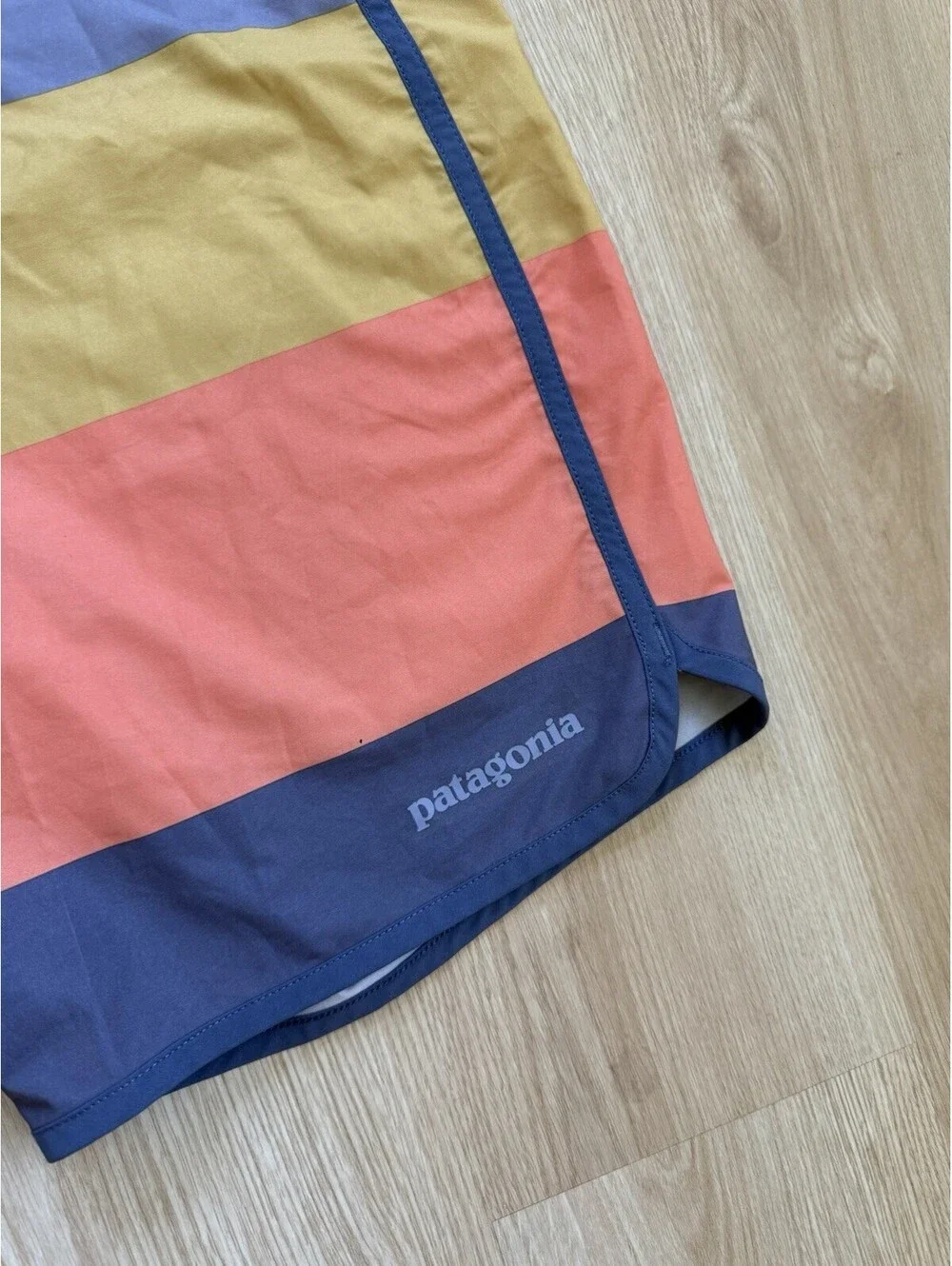 Patagonia Mens Hydropeak Board Shorts Size 30 Colorful Striped Summer Linerless